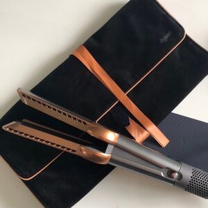 Dyson AIRSTRAIT W/Travel Bag